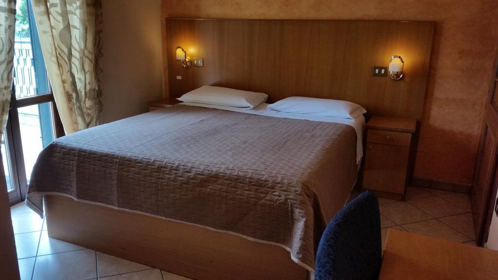 Affittacamere Volusia House Rzym Pokój zdjęcie