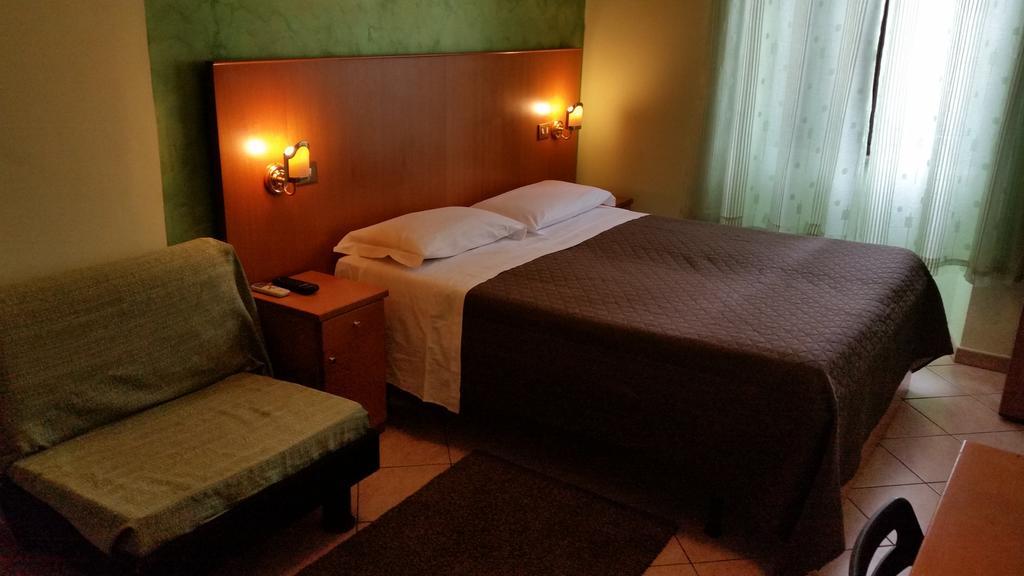 Affittacamere Volusia House Rzym Pokój zdjęcie